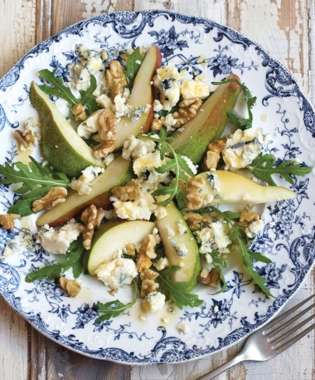 pear-and-blue-cheese-salad-blog